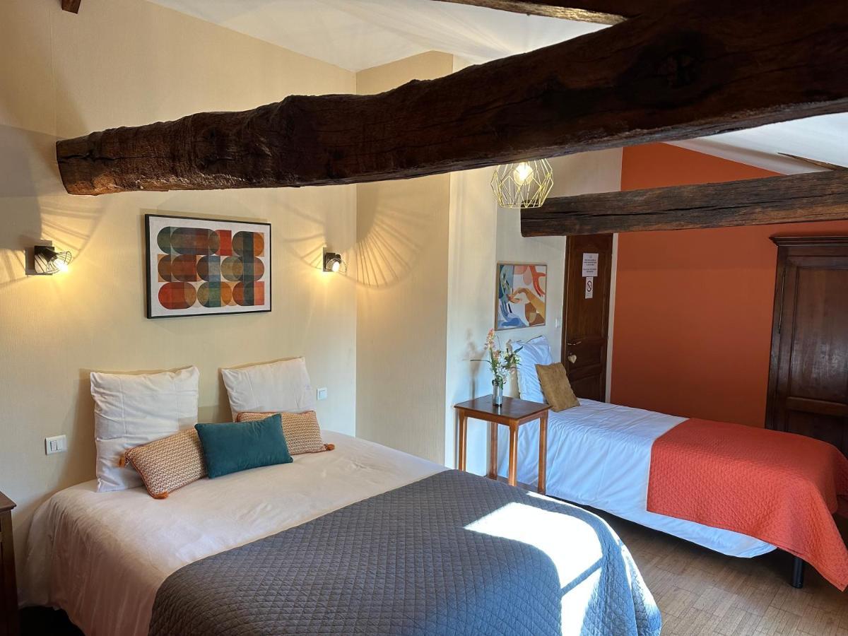 Chambres D'Hotes Du Puy D'Anche Sauze-Vaussais Luaran gambar
