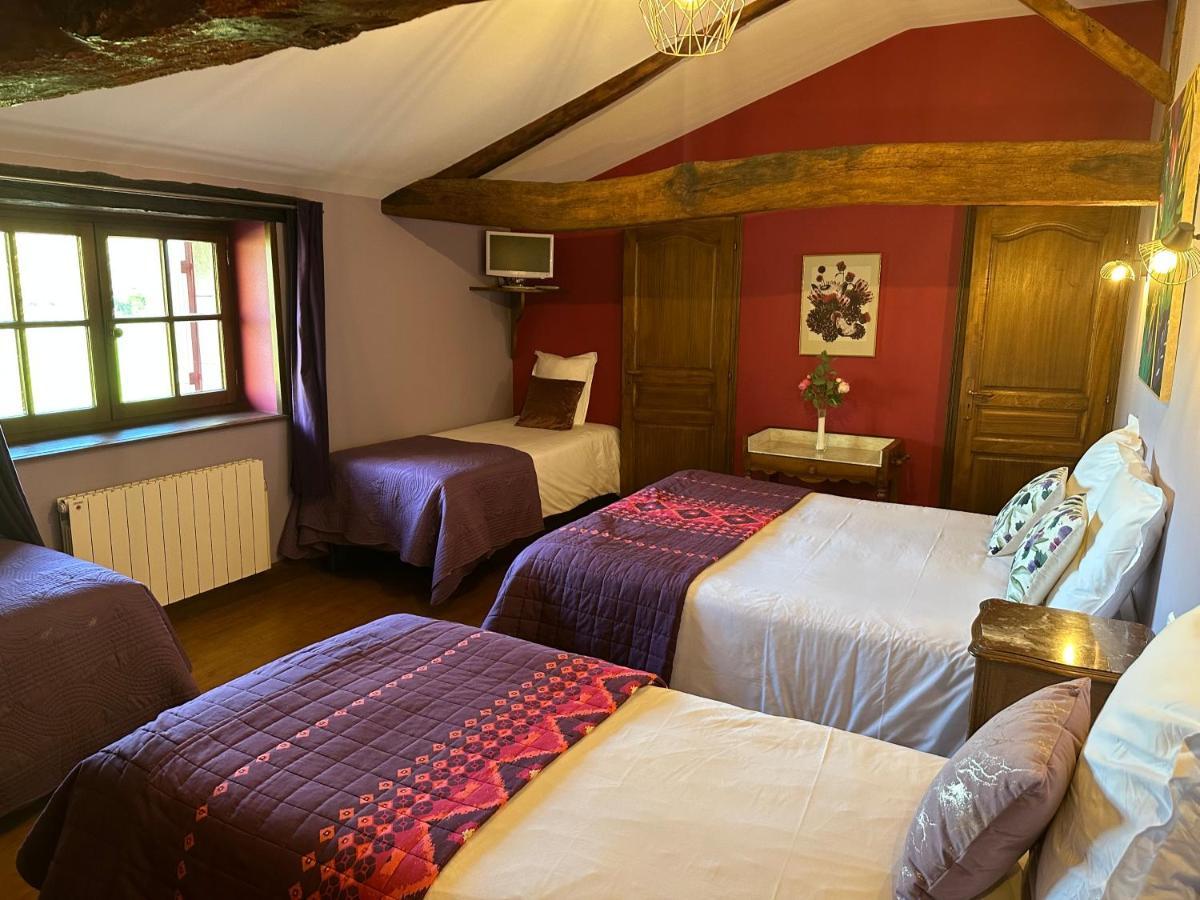 Chambres D'Hotes Du Puy D'Anche Sauze-Vaussais Luaran gambar