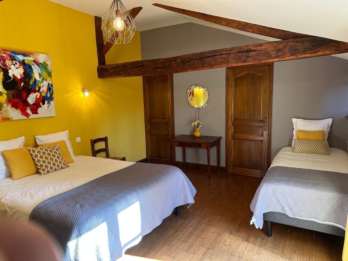 Chambres D'Hotes Du Puy D'Anche Sauze-Vaussais Luaran gambar